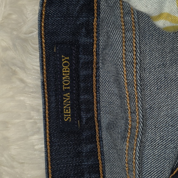 Lucky Brand- Sienna Tomboy Womens Jeans. Size 6 - Picture 3 of 6